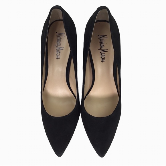 Neiman Marcus NWT Black Suede Heels. Sz 7.5 - Picture 4 of 5